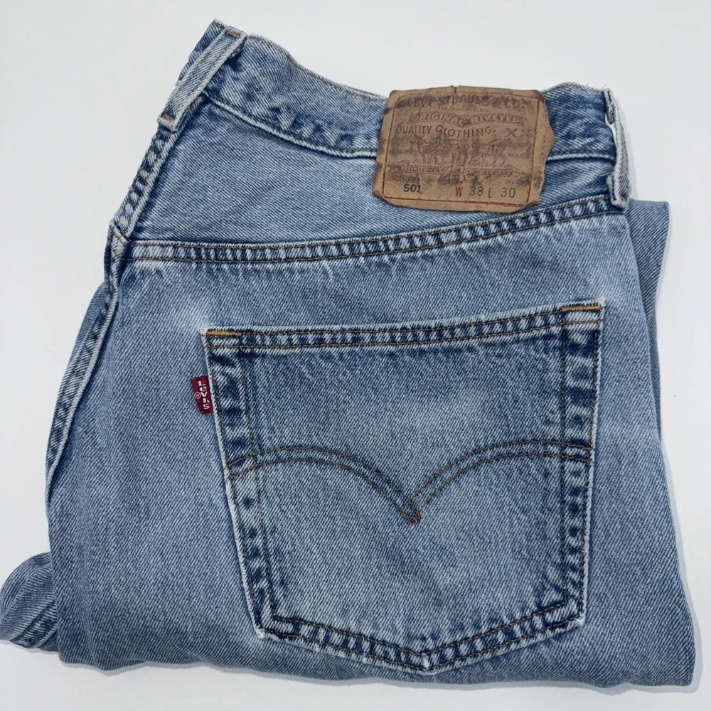 Vintage Y2K 2000 Levis 501 XX Denim Jeans Mens 38 x 30 Button Fly Made In Mexico